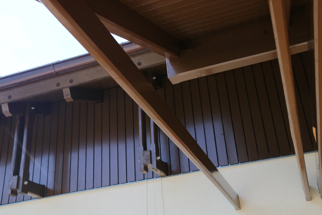 Nátěry dřevěných fasád